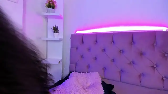 Triipsy online show from March 2025 01:21:02 AM