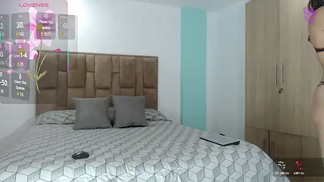 aleejhandraa online show from November 2025 09:37:02 PM