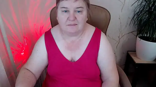 Snapshot of Limonka-Fire chatting on January 2025 10:14:02 AM Limonka-Fire online show from January 2025 10:14:02 AM