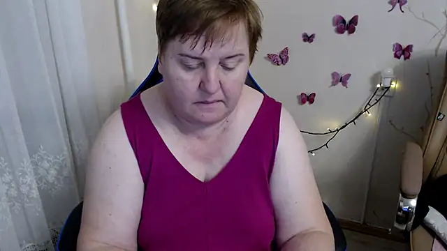 Snapshot of Limonka-Fire chatting on March 2025 07:42:02 PM Limonka-Fire online show from March 2025 07:42:02 PM