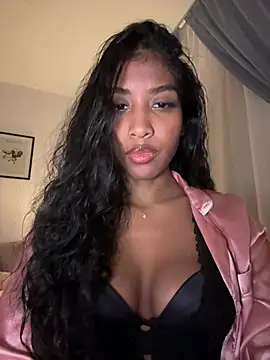 IamCrystal2 online show from February 2025 10:32:01 PM