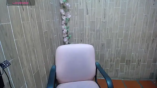 solyeria online show from July 2026 09:16:01 PM