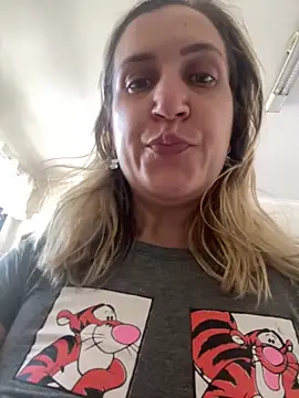 Bia sexynovaes online show from February 2026 05:17:02 PM