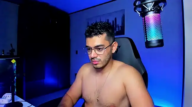 BrunoD31 online show from February 2025 02:59:01 AM