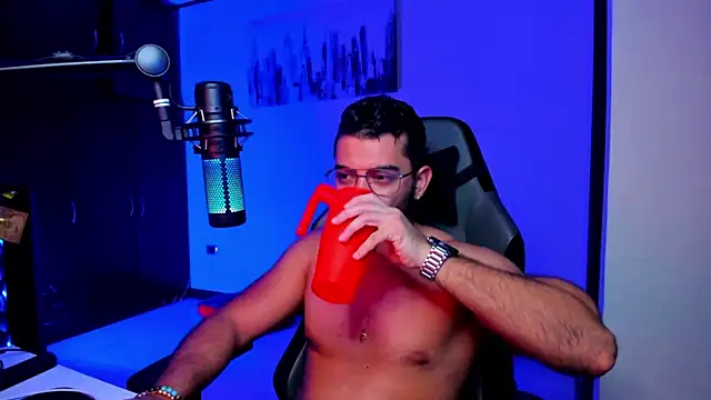 BrunoD31 online show from October 2025 01:58:02 AM