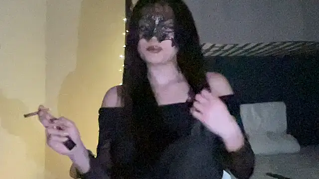 Snapshot of DominaCat75 chatting on February 2026 11:39:02 PM DominaCat75 online show from February 2026 11:39:02 PM