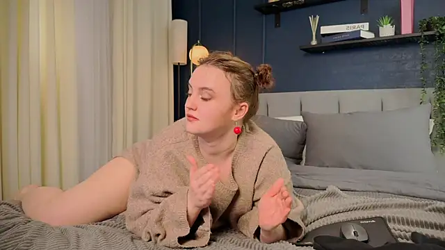 Lella Ryann  online show from January 2025 03:54:02 AM