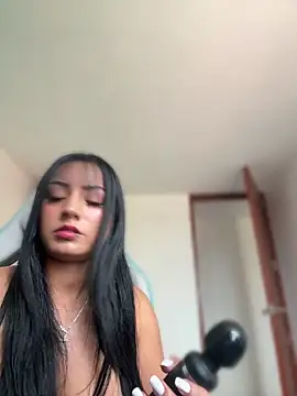 missycanoo online show from May 2026 06:37:01 PM