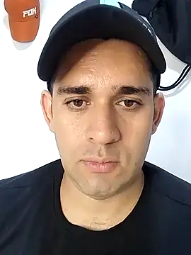 CRISTHIAN GREY01 online show from January 2025 09:41:01 PM