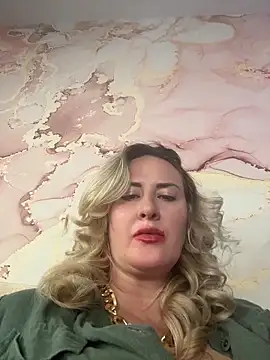 LanaShockk online show from June 2026 06:20:02 PM