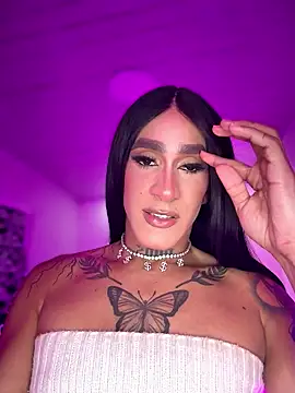 Snapshot of hotexoticbrunettes_24cm chatting on January 2026 11:48:02 AM hotexoticbrunettes 24cm online show from January 2026 11:48:02 AM