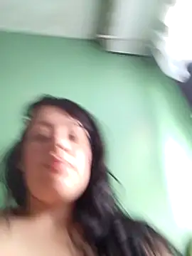 Snapshot of Bellatriz-horse chatting on April 2026 06:35:01 PM Bellatriz-horse online show from April 2026 06:35:01 PM