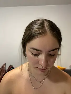 imlindapink online show from January 2025 09:51:01 PM