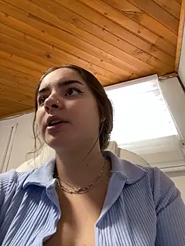 imlindapink online show from February 2025 05:14:01 PM