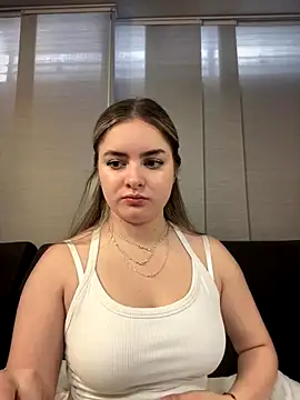 imlindapink online show from September 2025 03:26:01 PM