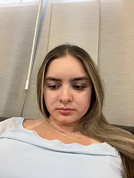 imlindapink online show from October 2025 05:44:02 PM