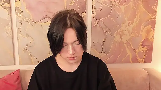 fiamoory online show from November 2025 12:20:01 AM