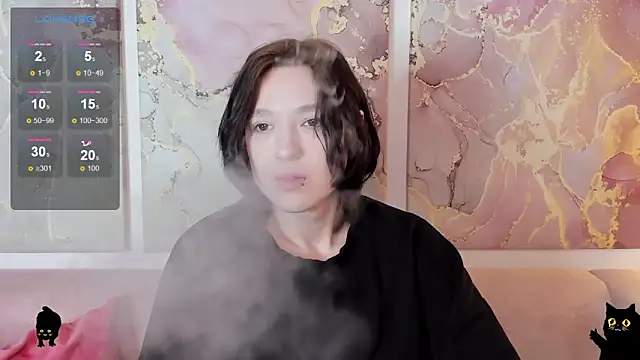 fiamoory online show from May 2026 08:09:02 AM