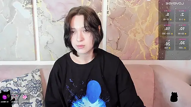 fiamoory online show from May 2026 01:24:02 AM
