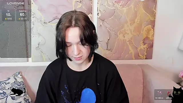 fiamoory online show from May 2026 04:07:02 AM