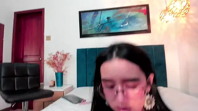 LaraGoldd online show from February 2025 04:23:02 AM