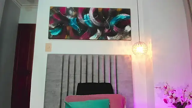 LaraGoldd online show from October 2025 12:30:02 AM