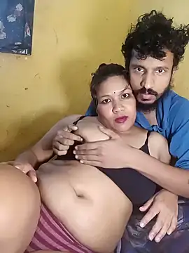 Radhikadavi879 online show from January 2025 03:48:02 AM