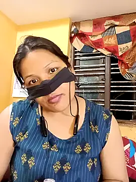 Radhikadavi879 online show from February 2025 07:38:02 PM