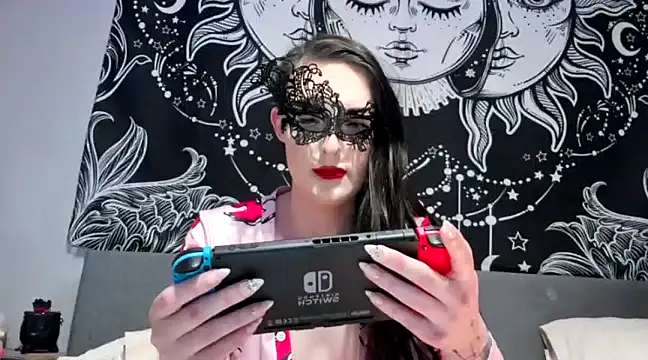 LexiSnowUK online show from February 2025 10:59:01 PM