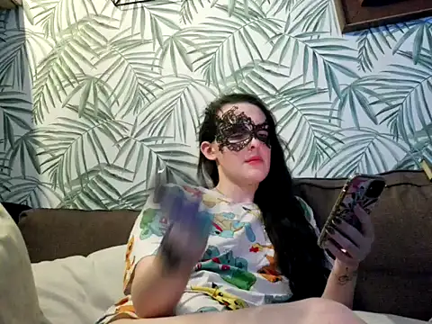 LexiSnowUK online show from March 2025 01:16:02 AM