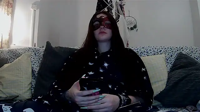 LexiSnowUK online show from January 2026 09:47:02 AM