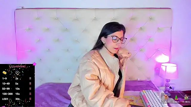 Snapshot of _jade_white_ chatting on December 2024 12:06:01 PM jade white online show from December 2024 12:06:01 PM