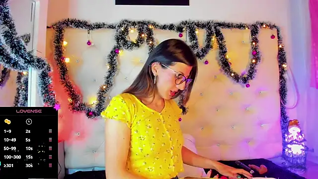 Snapshot of _jade_white_ chatting on December 2024 12:30:02 PM jade white online show from December 2024 12:30:02 PM