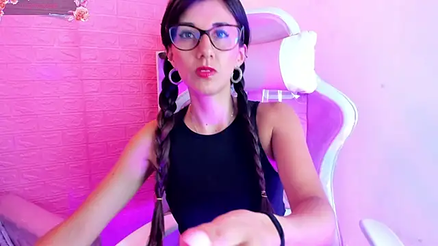 Snapshot of _jade_white_ chatting on March 2025 12:35:02 PM jade white online show from March 2025 12:35:02 PM