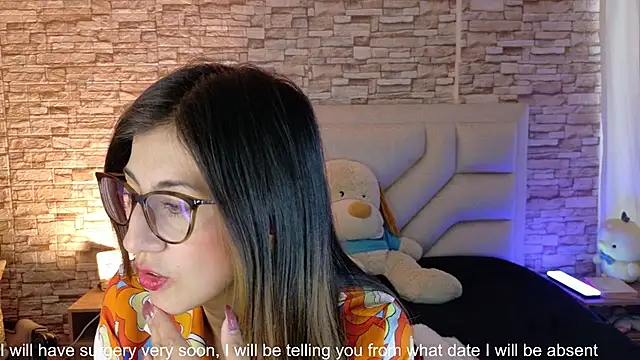  jade white  online show from May 2026 04:58:02 PM