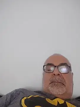 Satiro Sevilla online show from May 2026 10:26:01 PM