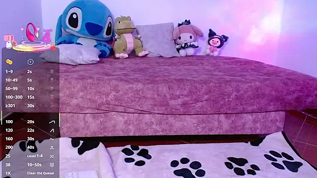 evie cloud online show from February 2025 04:55:01 AM