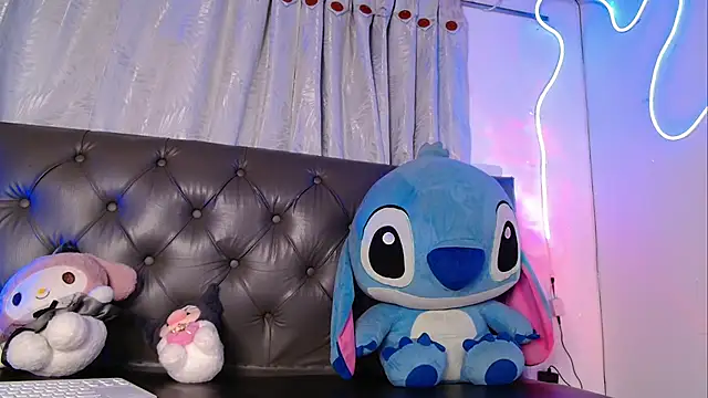 evie cloud online show from June 2026 06:52:02 AM