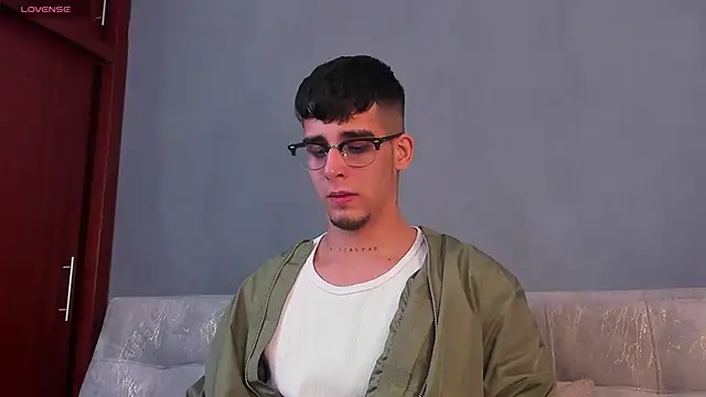 iamcamiloo  online show from January 2025 10:17:01 AM