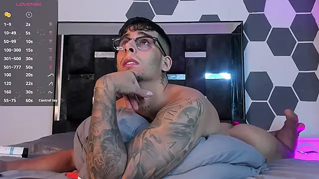 iamcamiloo  online show from February 2025 06:36:01 AM