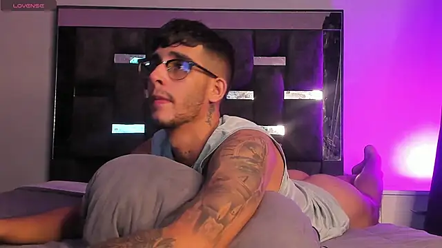 iamcamiloo  online show from March 2025 12:54:02 AM