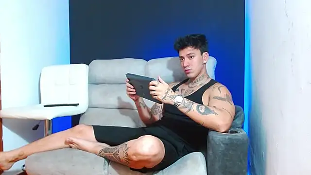 Snapshot of JUSTIN_FULLER1 chatting on February 2026 06:42:01 PM JUSTIN FULLER1 online show from February 2026 06:42:01 PM