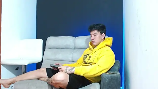 Snapshot of JUSTIN_FULLER1 chatting on March 2026 08:46:02 PM JUSTIN FULLER1 online show from March 2026 08:46:02 PM