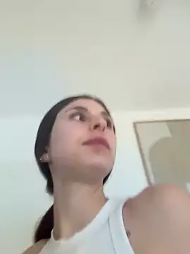 Snapshot of emma05 chatting on December 2024 11:41:01 AM emma05 online show from December 2024 11:41:01 AM