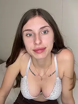 Snapshot of emma05 chatting on December 2024 10:12:02 AM emma05 online show from December 2024 10:12:02 AM