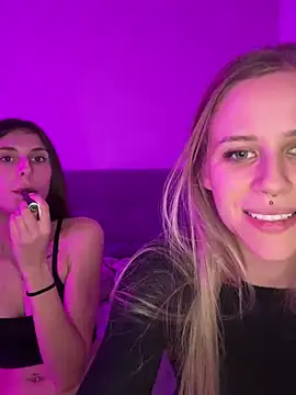 Snapshot of emma05 chatting on December 2024 08:42:02 PM emma05 online show from December 2024 08:42:02 PM