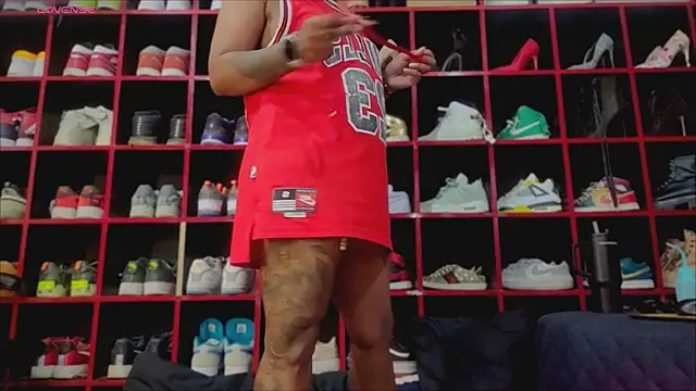 Indianbrownie online show from April 2026 04:15:02 PM