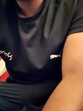 Snapshot of MrNick74 chatting on October 2025 05:16:02 AM MrNick74 online show from October 2025 05:16:02 AM