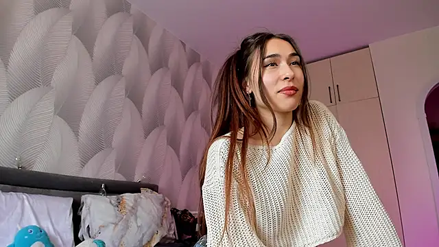 Bambiii bby online show from January 2025 05:11:01 AM