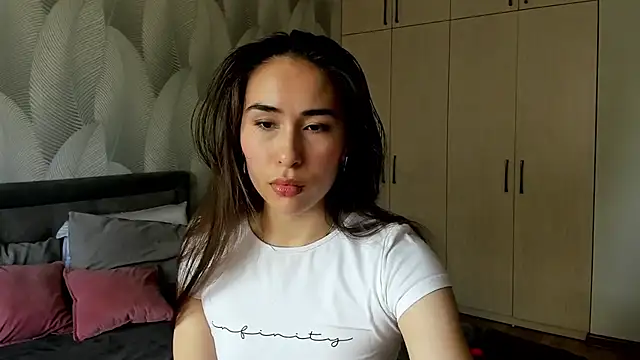 Bambiii bby online show from June 2026 06:26:02 AM
